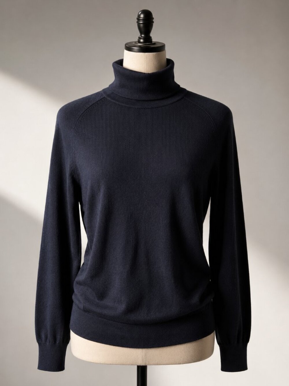 Theory Womens S Black Wool Turtleneck Sweater Stretch Knit Quiet Luxury Office